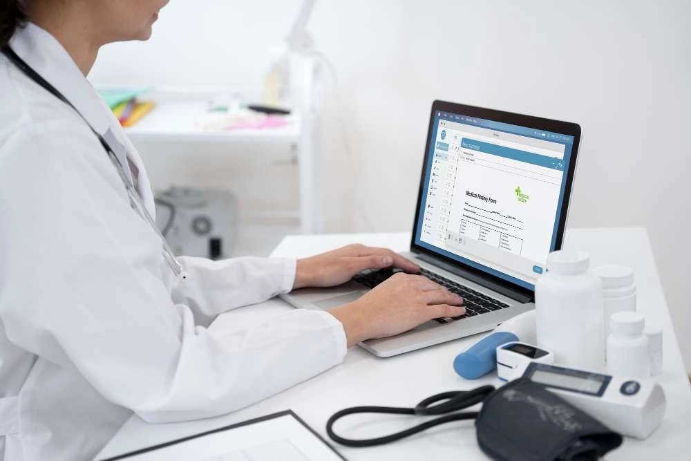 Clinic CRM